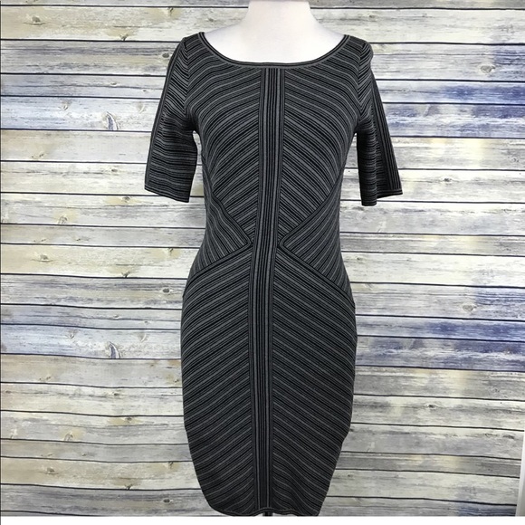 Cache Dresses & Skirts - 💋 Cache Midi Dress 💋 A MUST HAVE